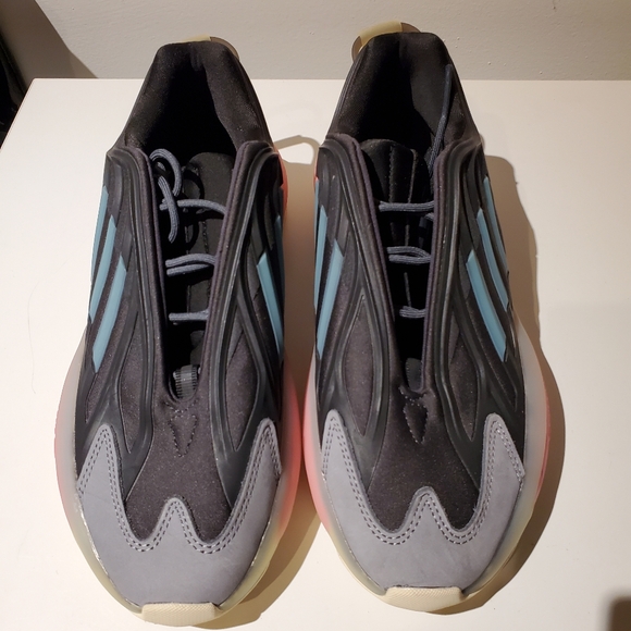 Adidas Ozrah sneakers - Picture 2 of 4